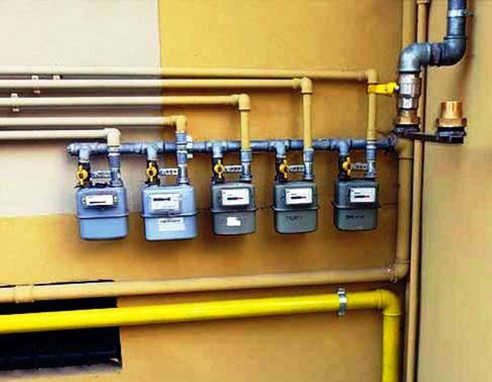 يتصل تخطيط خزانة  كيف تحسب أقطار أنابيب نقل الغاز - www.itieffe.com